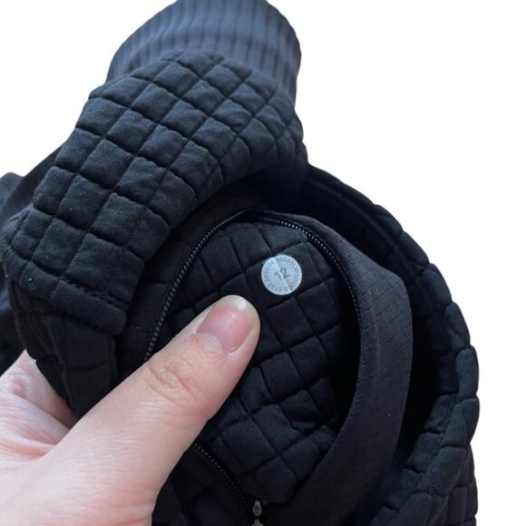 Lululemon lab Textured Grid High-Rise Jogger Pants 28" Black Size 12 - Picture 4 of 4